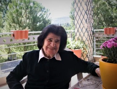 Πέθανε η Άννα Καραμπεσίνη – Μεγάλη ερμηνεύτρια του δημοτικού τραγουδιού